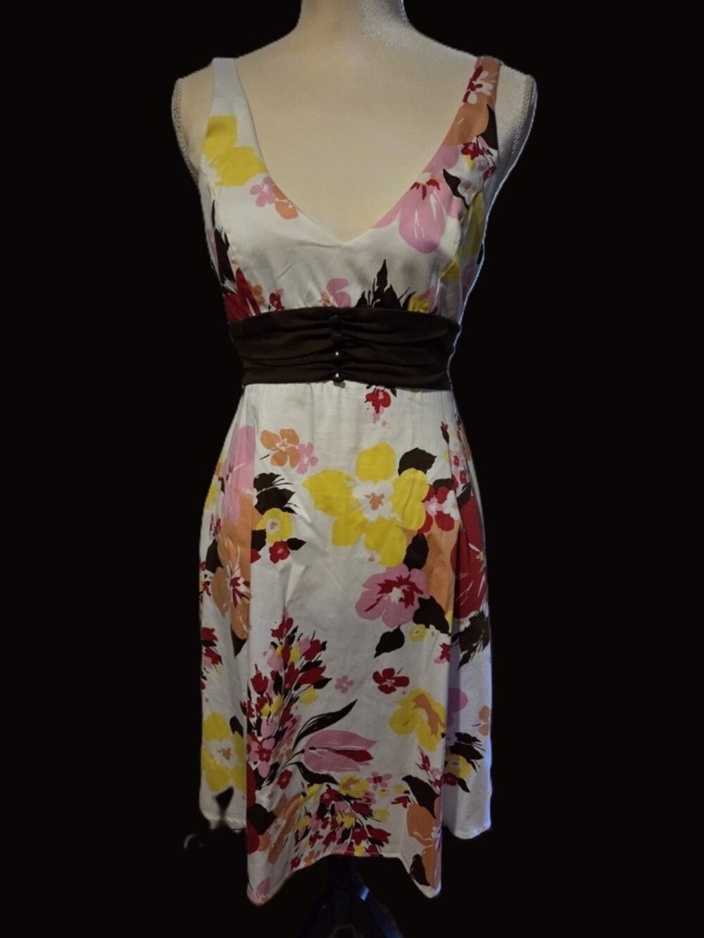 B Smart Floral V-Neck Sleeveless Midi Dress in White and Multicolor